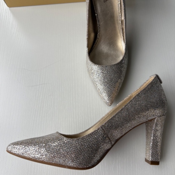 NIB Michael Kors Abbi Flex Pump Glitter, 6.5 - Picture 2 of 6